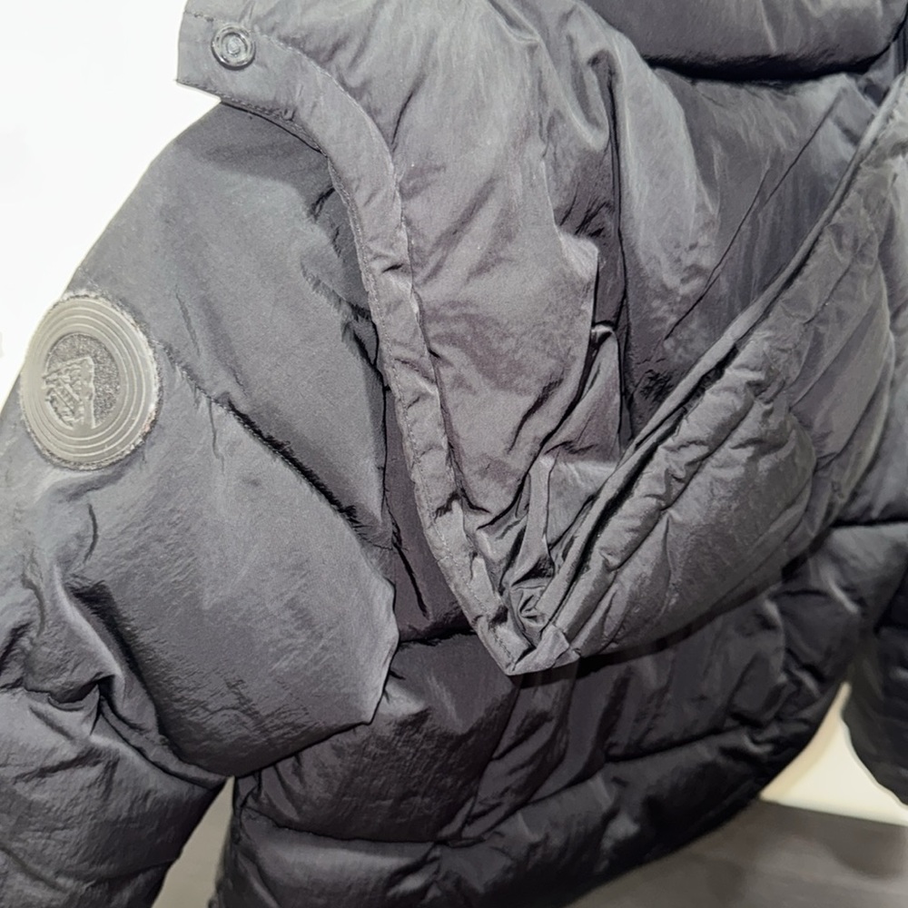 Authentic Kith Jacket - Picture 4 of 5